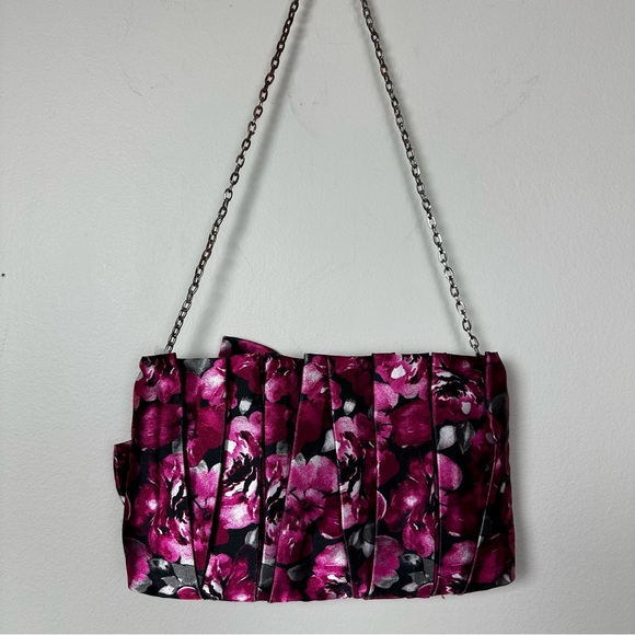 White House Black Market Floral Bag - Picture 5 of 8